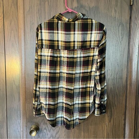 beachlunchlounge plaid button up shirt - Picture 4 of 6